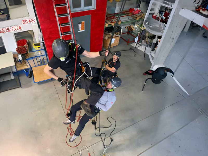 Seilzugangs- und Positionierungsverfahren Level 1 / HFK 1 (SZP-Höhenarbeiter)